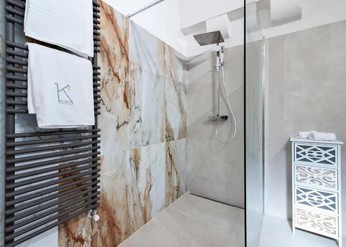 לינה וארוחת בוקר Kalinifta - Selection 3*